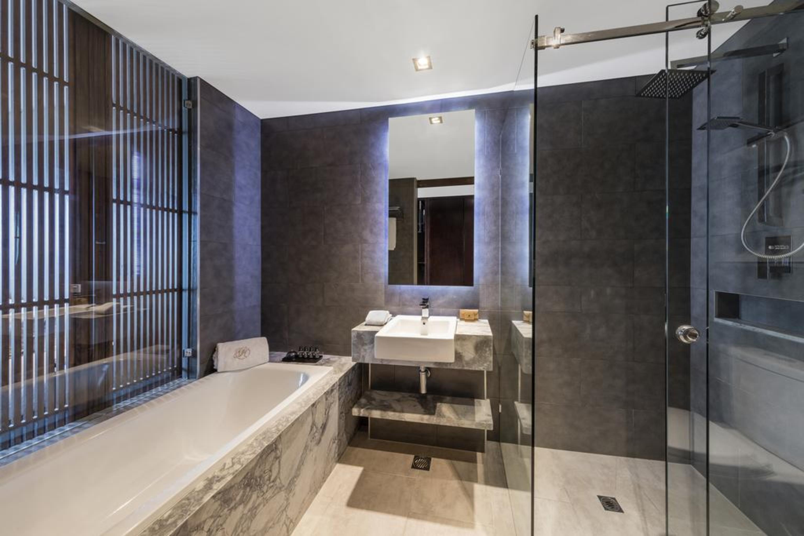 The Beetson Hotel Brisbane Exterior photo Bathroom