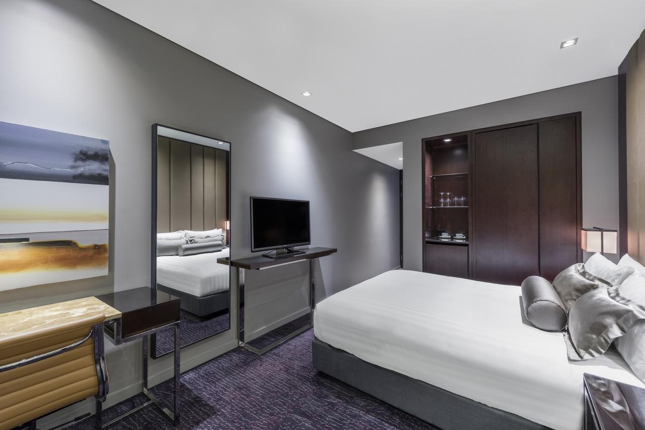 The Beetson Hotel Brisbane Exterior photo Deluxe Room
